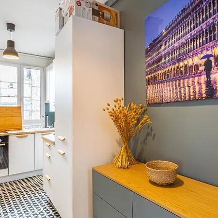 Daire Guestready - Appt Elegant Pres De La Tour Eiffel
